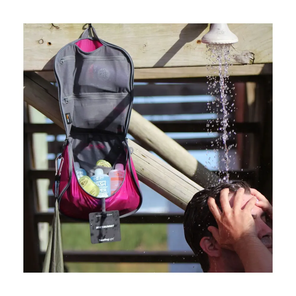 Sea to Summit Travelling Light Hanging Toiletry Bag